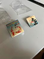 Twee Holland Show Koi Pins - 2007 & 2009, Ophalen of Verzenden, Zo goed als nieuw, Dier of Natuur, Speldje of Pin