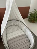 Babywieg rotan met hemeltje, Ophalen, Gebruikt, Wieg