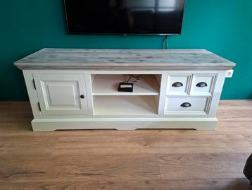 Tv-meubel / televisiemeubel landelijk beschikbaar voor biedingen