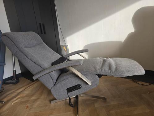 Prominent accu relaxfauteuil Garantie USB modern grijs, Huis en Inrichting, Fauteuils, Zo goed als nieuw, Stof, 50 tot 75 cm, Ophalen of Verzenden