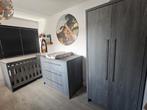 Prachtige maatwerk babykamer, zgan, extra grote commode, Ophalen, Zo goed als nieuw, Jongetje of Meisje