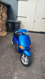Piaggio zip type 3, Fietsen en Brommers, Scooters | Piaggio, Ophalen of Verzenden, Zo goed als nieuw, Zip