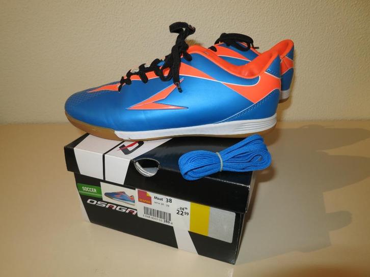 Osaga sportschoen voor binnensport – maat 38, Kinderen en Baby's, Kinderkleding | Schoenen en Sokken, Gebruikt, Schoenen, Jongen of Meisje