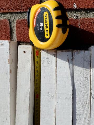 Witte Piketpaal 150cm beschikbaar voor biedingen