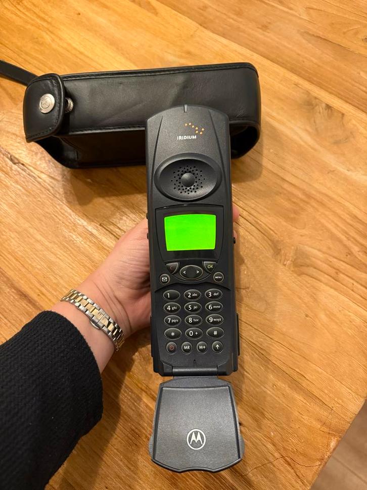 Iridium Motorola Satelliet Telefoon - Vintage, Telecommunicatie, Mobiele telefoons | Overige merken, Gebruikt, Zonder abonnement