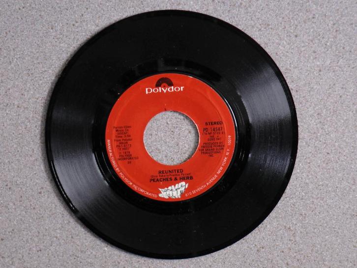 Peaches & Herb - Reunited VINYL SINGLE, Cd's en Dvd's, Vinyl Singles, Gebruikt, Single, Pop, 7 inch, Ophalen of Verzenden