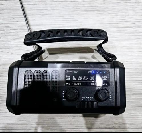 PowerBar crank solar radio en licht, Audio, Tv en Foto, Radio's, Nieuw, Radio, Ophalen of Verzenden