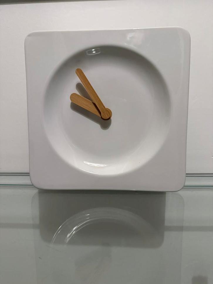 Klok Tile LEFF Amsterdam design, Huis en Inrichting, Woonaccessoires | Klokken, Zo goed als nieuw, Wandklok, Ophalen of Verzenden