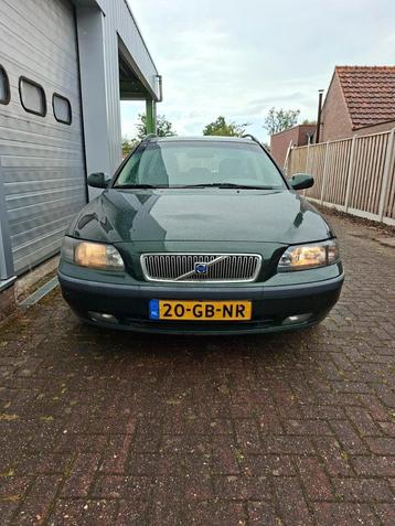 Volvo V70 2.4 T AWD AUT 2000 Groen beschikbaar voor biedingen