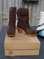 Ugg winterlaarzen 36, UGG, Bruin, Ophalen of Verzenden, Zo goed als nieuw