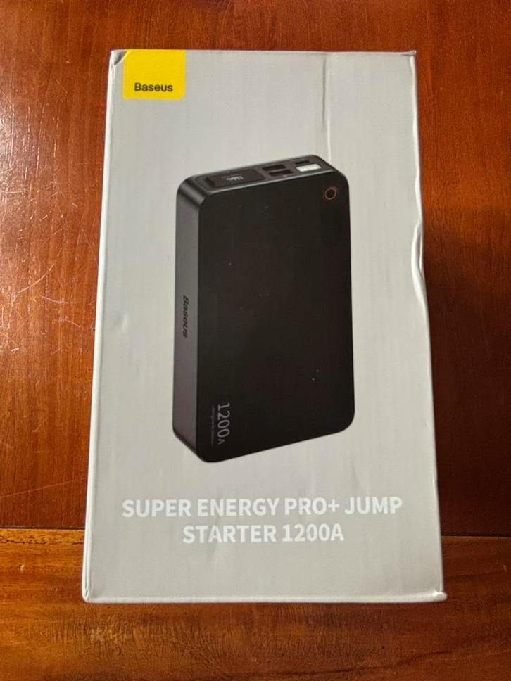 Baseus Jump Starter 1200A + Powerbank - Nieuw, Auto diversen, Jumpstarters, Nieuw, Ophalen of Verzenden