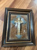 Antiek Kruisbeeld achter Bolglas, Antiek en Kunst, Ophalen of Verzenden