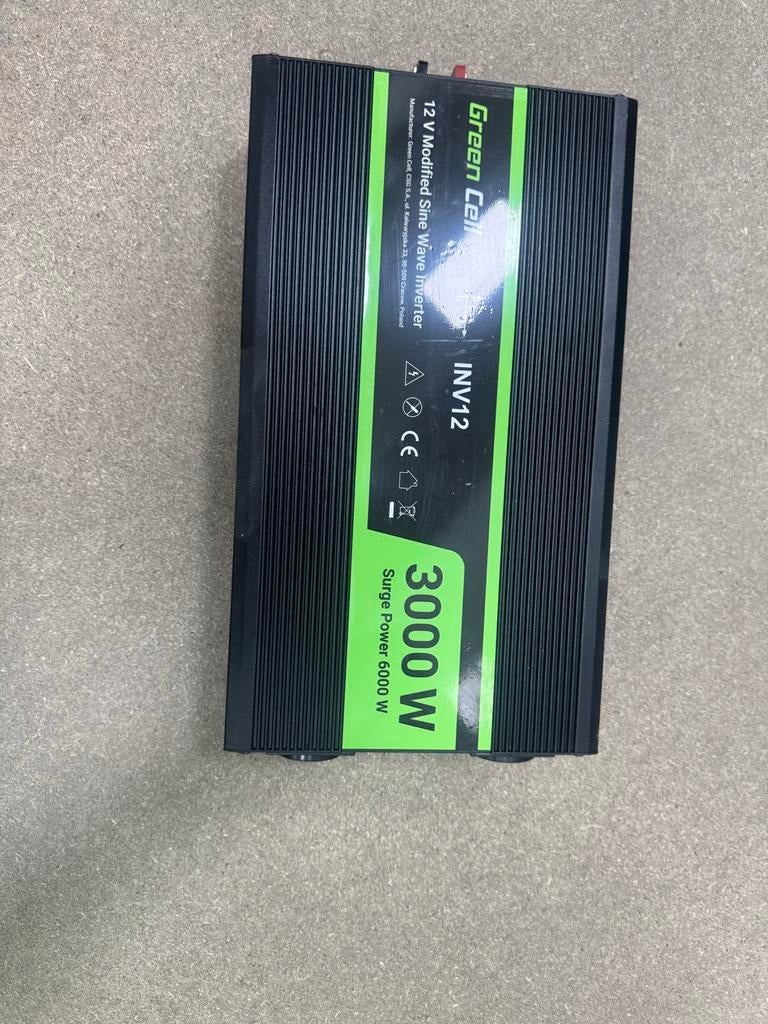 Green Cell Omvormer 12V - 230V, 3000W, Ophalen, Gebruikt, Universele onderdelen
