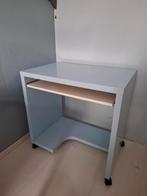 Licht blauwe bureau ikea, Ophalen, Zo goed als nieuw, 70 tot 120 cm, 70 tot 120 cm
