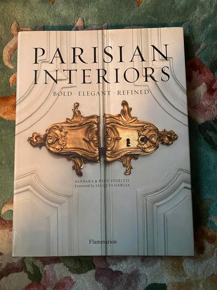 Parisian Interiors - Barbara&René Stoeltie, Huis en Inrichting, Woonaccessoires | Overige, Zo goed als nieuw, Ophalen of Verzenden