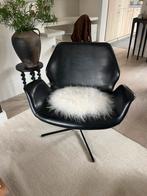 Fauteuil zwart (kunst)leer / Design Zuiver met draaipoot, Huis en Inrichting, Fauteuils, Minder dan 75 cm, Leer, Ophalen of Verzenden