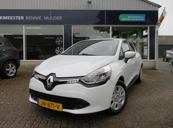 Renault Clio 0.9 TCe Expression NAVI / AIRCO / 94.835 KM NAP, Auto's, Renault, Bedrijf, Clio, ABS, Airbags, Airconditioning, Bluetooth