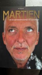 Jan Dijkgraaf - Martien. Van burgemeesterzoontje tot kasteel, Ophalen of Verzenden, Zo goed als nieuw, Jan Dijkgraaf