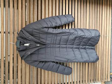 Warme zwarte lange winterjas van Brandtex  maat 38,  beschikbaar voor biedingen