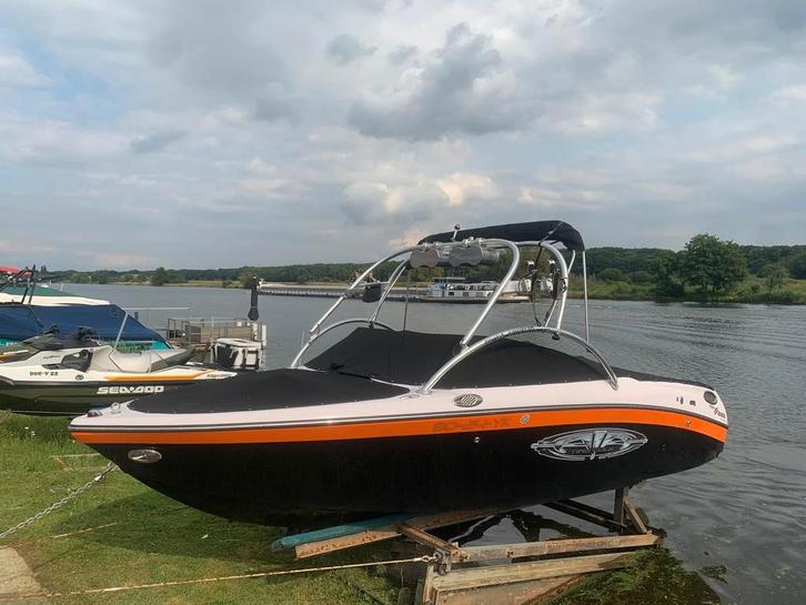 Correct Craft 226 Air Nautique Team Edition 307 Vaaruren, Watersport en Boten, Speedboten, Zo goed als nieuw, 6 meter of meer
