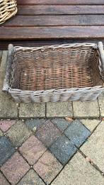 Manden, Huis en Inrichting, Woonaccessoires | Schalen en Manden, Gebruikt, Mand, Ophalen of Verzenden, Riet