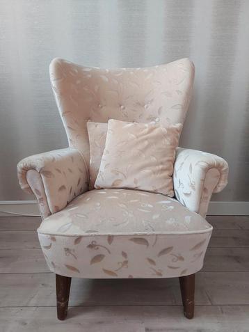 Fauteuil beige landelijke stijl relaxstoel beschikbaar voor biedingen