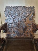 Twee authentieke houtgesneden chinese stoelen, Antiek en Kunst, Antiek | Meubels | Stoelen en Banken, Ophalen