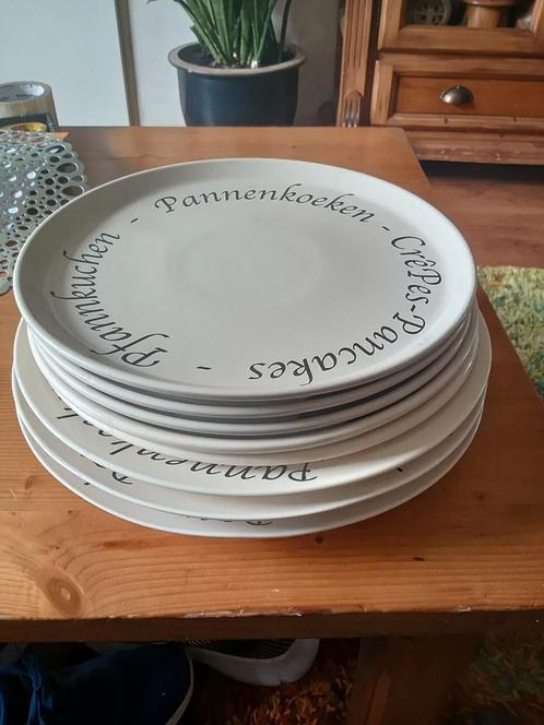 Pannenkoeken borden, Huis en Inrichting, Keuken | Servies, Bord(en), Overige stijlen, Ophalen