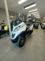 PIAGGIO MP3 500 ABS ASR AKRAPOVIC RIJKLAAR GARANTIE, Motoren, Bedrijf, Scooter