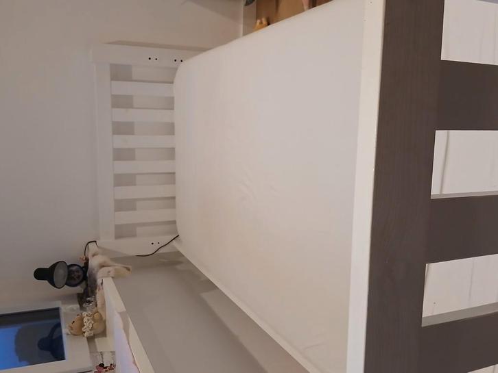 Bed 90x200 met lades, Huis en Inrichting, Slaapkamer | Bedden, Gebruikt, Eenpersoons, 90 cm, Hout, Wit, Ophalen