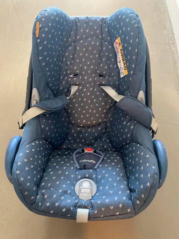 Maxi cosi baby autostoel via autogordel bevestigen beschikbaar voor biedingen