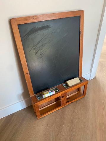 Krijtbord beschikbaar voor biedingen