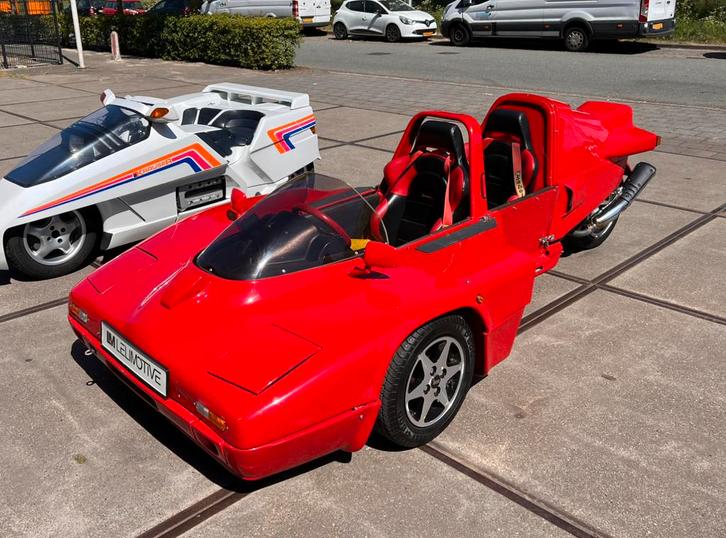 Modulo IC 89 BMW Collectors Item Zeer Zeldzaam Italian Car, Auto's, Overige Auto's, Bedrijf, Benzine, Handgeschakeld, Rood, Zwart