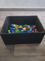 Gratis - doos met een paar bouwblokken, Kinderen en Baby's, Speelgoed | Bouwstenen, Overige merken, Zo goed als nieuw, Ophalen