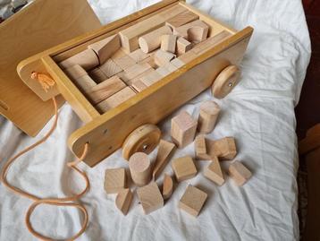 Houten bouwblokken - speelgoed beschikbaar voor biedingen