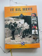 It Sil Heve - 100 Jaar Elfstedentocht, Boeken, Ophalen of Verzenden, 20e eeuw of later, Zo goed als nieuw