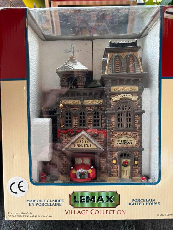 Uniek! Lemax north harbor fire company 1 jaar gemaakt, Diversen, Kerst, Zo goed als nieuw, Ophalen of Verzenden