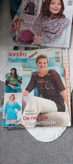 Verzameling haak-patroon-bladen o.a SANDRA , DIANA, Patricia, Ophalen of Verzenden, Gebruikt, Haken, Patroon of Boek