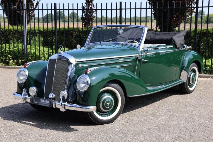 Mercedes 220A cabriolet, Auto's, Mercedes-Benz, Bedrijf, 200-Serie, Benzine, Cabriolet, Handgeschakeld, Geïmporteerd, Groen, Grijs