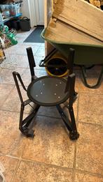 The Bastard large onderstel, Ophalen, Zo goed als nieuw