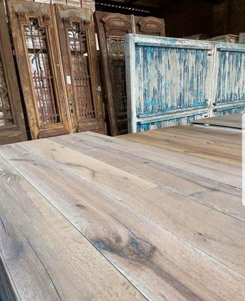 EIKEN KASTEELVLOER WHITE WASH VLOEREN HOUT LEGKLAAR beschikbaar voor biedingen