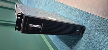 UPS noodvoeding APC 1000VA SMT1000RM11UC beschikbaar voor biedingen