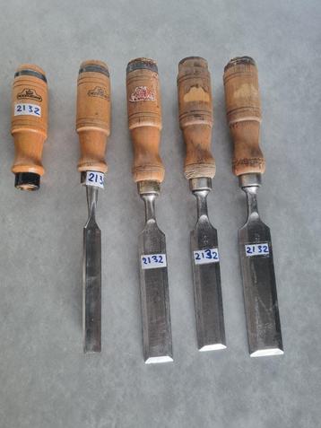 Nooitgedagt  beitels beschikbaar voor biedingen