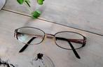 Een bril, Ophalen of Verzenden, Gebruikt, Bril, Overige merken