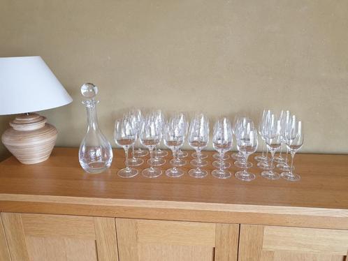 Mooi kristallen glasservies met mooie karaf, compleet!, Verzamelen, Glas en Borrelglaasjes, Nieuw, Overige typen, Ophalen of Verzenden