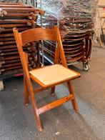 Bruine houten klapstoelen - Tilburg, Ophalen, Gebruikt, Bruin, Vijf, Zes of meer stoelen