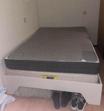 Wit bedframe + matras(sen) + matrasbeschermer - afbeelding 1