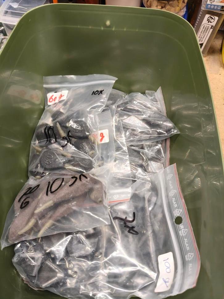 Doos vol lood ., Watersport en Boten, Hengelsport | Karpervissen, Dobber of Lood, Ophalen of Verzenden