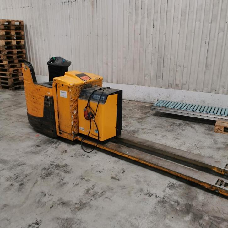 Ere 225 Gebruikte Jungheinrich Palletwagen, Verzamelen, Overige Verzamelen, Ophalen of Verzenden