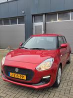 Suzuki Swift 1.2 Dualjet 90pk 2017 Rood, Auto's, Voorwielaandrijving, Stof, 4 cilinders, Adaptieve lichten